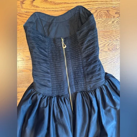 Aje Spatial Gown (AU 8/US 4) - Picture 7 of 12